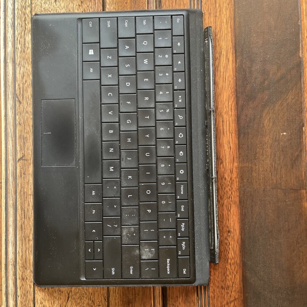 Microsoft Surface RT / 2 / Pro 1 / Pro 2 Type Cover 2 Keyboard 1561 | Black